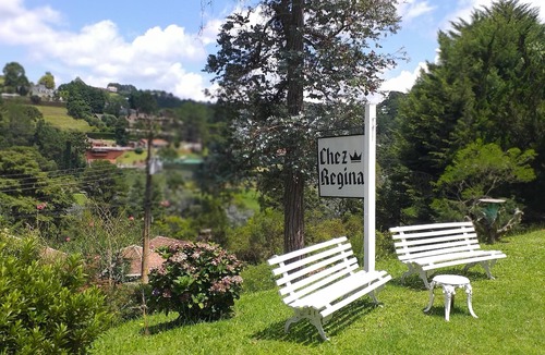 Alto do Capivari Cottage | Casa Aconchegante em Campos do Jordão com 4 Suítes, Aceita Animais de Estimação