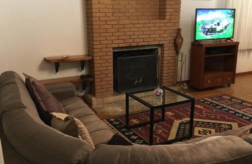 Vila Britania House | Casa aconchegante para grupos e famílias