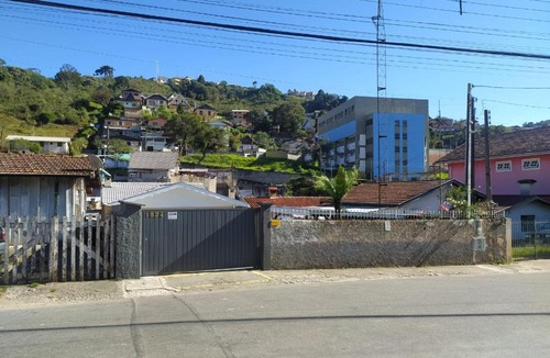 V Cristina House | Casa aconchegante com lareira