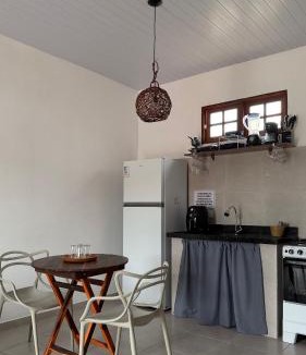 Gravata House | Casa amarela Recanto Doce Lar