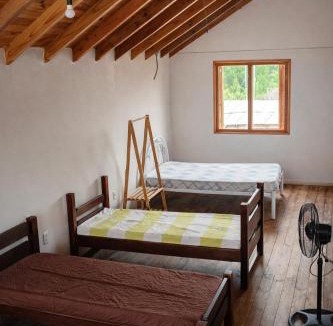 Arroio Teixeira House | Casa Ampla em Capão Novo 2 Pátios com Churrasqueira 3 Vagas Estacionamento