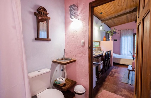 Tapirai Cabin | Casa Aureliano Macondo Banho de Floresta Lareira
