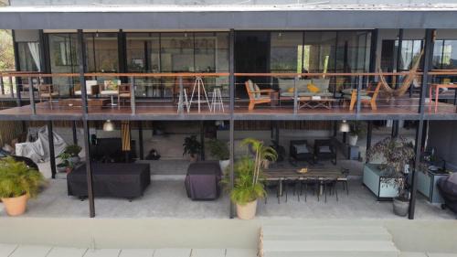 Cavalcante House | Casa Capim Limão