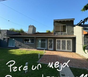 Chascomus Ski Chalet | Casa Chalet Ensueños VISTA A LA LAGUNA
