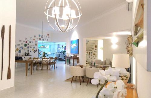 Tabatinga House | Casa com Amplo Jardim