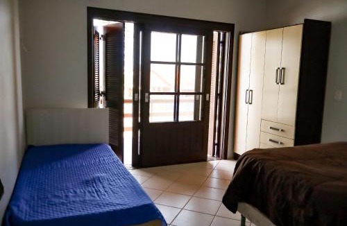 Torres House | Casa com conforto e piscina em torres