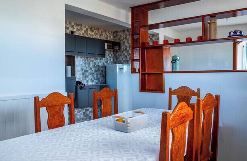 Vila Albertina House | Casa com lareira, Wi-Fi e varanda com vista