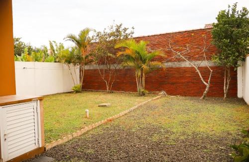 Torres House | Casa com Piscina a 3 quadras do mar em Torres para 8 pessoas