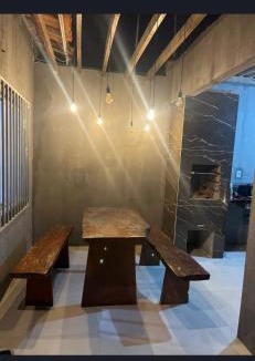 Pampalona House | Casa com piscina, garagem, dois banheiros, dois quartos fácil acesso Uber e 99