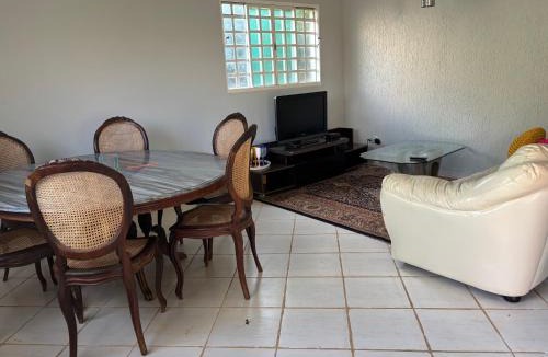 Sao Sebastiao House | Casa com piscina churrasqueira perto de cachoeira