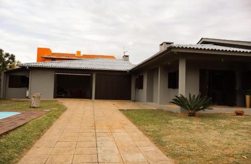 Torres House | Casa com Piscina e conforto em torres pertinho do mar