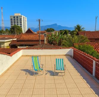 Praia das Palmeiras House | Casa com piscina na praia das palmeiras