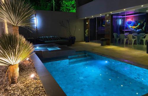 Muriae House | Casa com Piscina no bairro João VI, Muriaé-MG