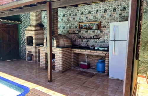 Vila Colonial House | Casa com piscina próximo centro histórico