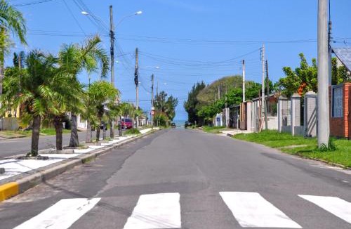 Capao da Canoa House | Casa Com Três Dormitórios Pertinho Do Mar Em Capão Da Canoa