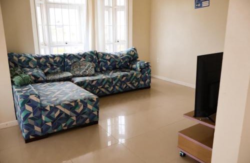 Torres House | Casa completa com piscina a 1 quadra do mar em torres