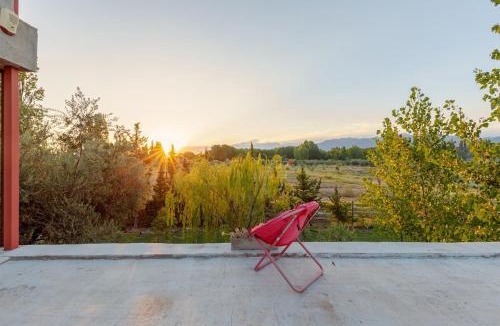 Lujan de Cuyo House | Casa con increíble vista a la montaña en la Ruta del Vino