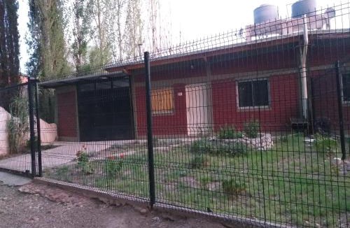 Lujan de Cuyo House | Casa con pileta Pedriel I