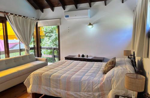 Sierra de los Padres House | Casa con Pileta & Parque Gigante en la Naturaleza