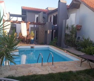 Xangri-La House | Casa Confortável