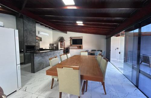 Jardim Britania House | Casa Coral