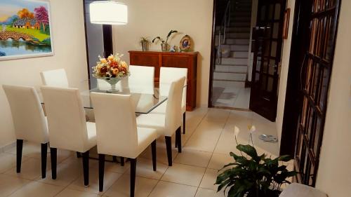 Garanhuns House | Casa Cris e Edinho