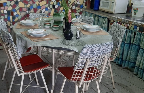 Praia das Palmeiras House | Casa das Cores-sua Casa Longe DE Casa,junto A Praia:tranquilidade,wifi240mb,pets