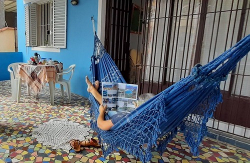 Praia das Palmeiras House | Casa das Cores-sua Casa Longe DE Casa,junto A Praia:tranquilidade,wifi240mb,pets