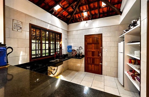 Sao Paulo House | Casa de campo com churrasq e piscina em Emburá/SP