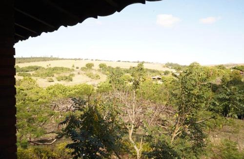 Sao Pedro Villa | Casa de Fazenda Histórica, Mergulhada na Natureza, com Vista Panorâmica Deslumbrante e Grande Varanda a 2 km do Centro