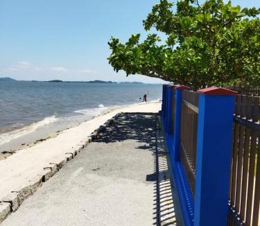 Vila da Gloria House | Casa de Frente pro Mar em Villa da Glória
