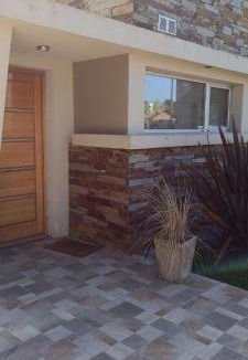 Miramar House | Casa de Mar
