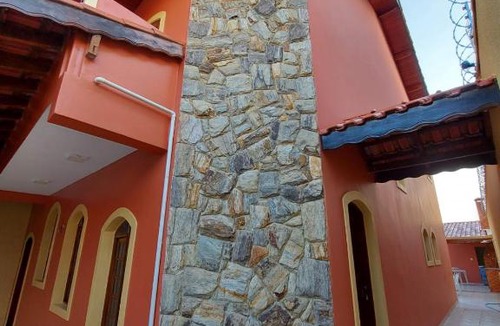 Jardim Primavera House | Casa de Temporada - Alto de Santana I - Jacareí - São José dos Campos