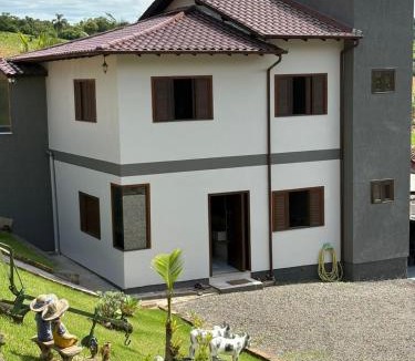 Orleans House | Casa do Delei - Linda casa com piscina em Orleans