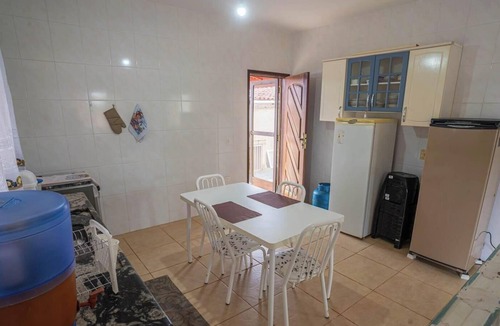 Iguape House | Casa em Barra do Ribeira com Acesso à Praia