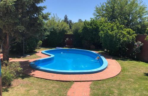Villa Del Dique House | Casa en Villa del dique con piscina ideal p dos familias