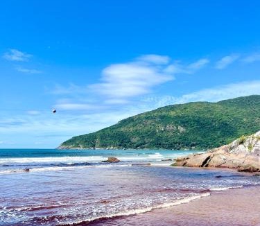 Armacao House | Casa estilo rustico na praia da Armação