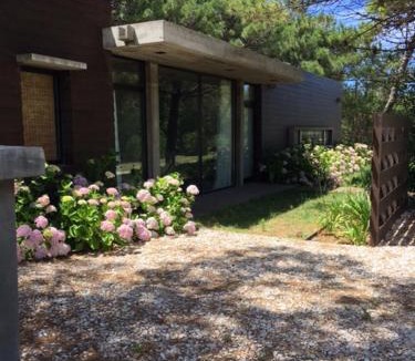 Quequen House | CASA HORTENSIAS