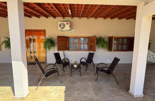 Barra do Garcas House | Casa linda com 3 quartos no centro da Barra do Garças