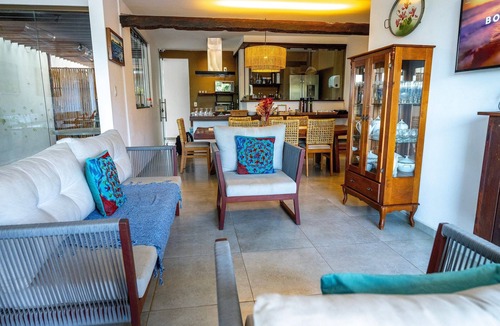 Floresta Velha Hotel | Casa Makaira