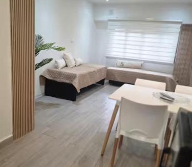 Comuna 15 Apartment | Casa Mazzeo - Monoambiente - Agronomia