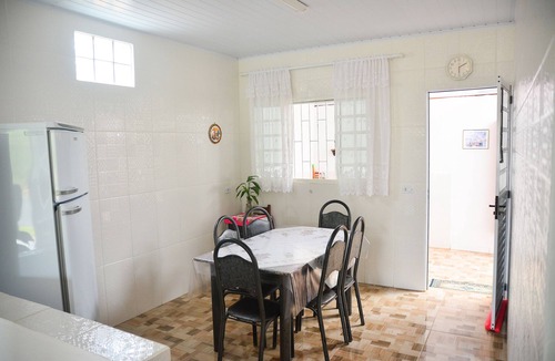 Vargem House | Casa Nova Confortável em Lugar Tranquilo