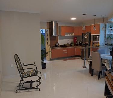 Jequie Apartment | Casa para Temporada São João Centro 03 Quartos