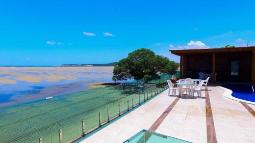Barra de Sao Miguel House | Casa paradisíaca pé na areia.