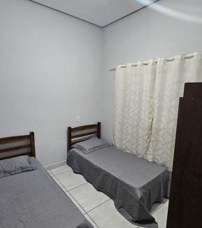 Goianesia House | Casa próxima à Praia do Cerrado e centro