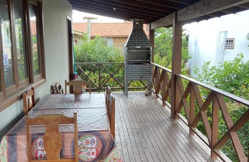Sambaqui House | Casa Praia do Rosa