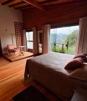 Urubici Villa | Casa Premium com Jacuzzi e Vista para o Vale