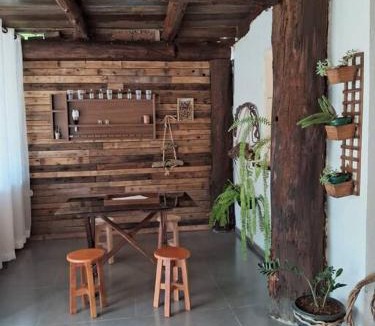 Caparao National Park House | Casa Rústica de Madeira