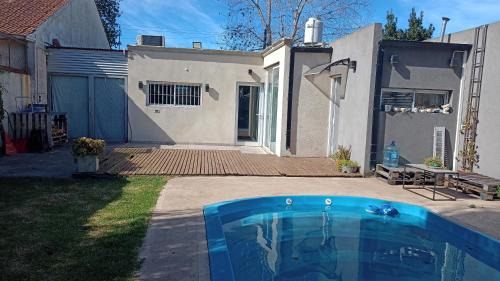 Punta Mogotes House | Casa Raíz