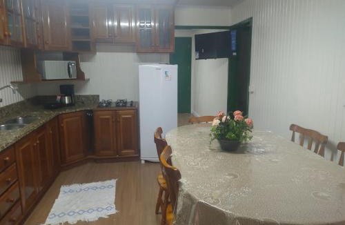 Carniel House | Casa Sander Gramado - Casa aconchegante